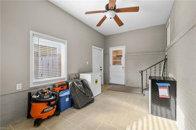 3525 Gamage DR, Norfolk, VA 23518