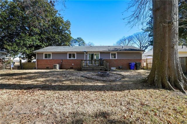 3525 Gamage DR, Norfolk, VA 23518