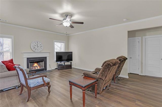 1108 Sandy Bank Court, Auburn, GA 30011