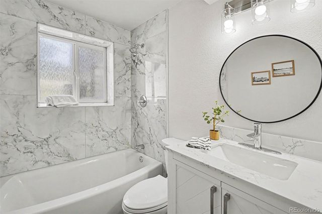 1174 Olathe Street, Aurora, CO 80011