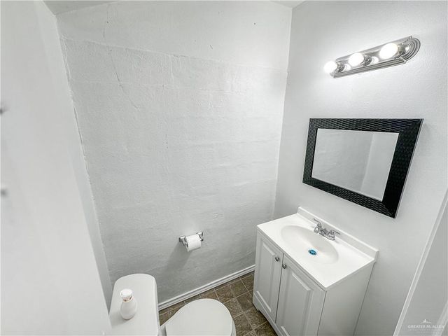 4301 Whitney Circle E&F, Mission, TX 78574