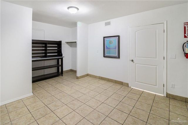 4301 Whitney Circle E&F, Mission, TX 78574