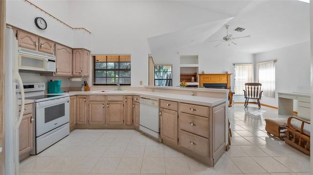 11238 SUMMER WIND COURT, Clermont, FL 34711