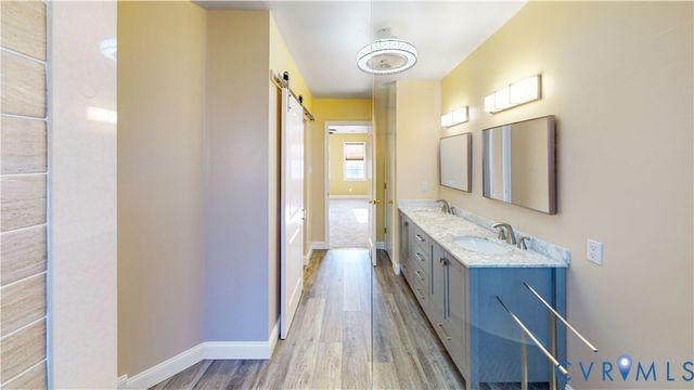 14331 Woodland Hill Dr, Colonial Heights, VA 23834