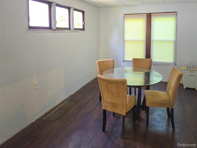 199 Massachusetts Street, Highland Park, MI 48203