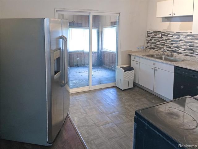 199 Massachusetts Street, Highland Park, MI 48203