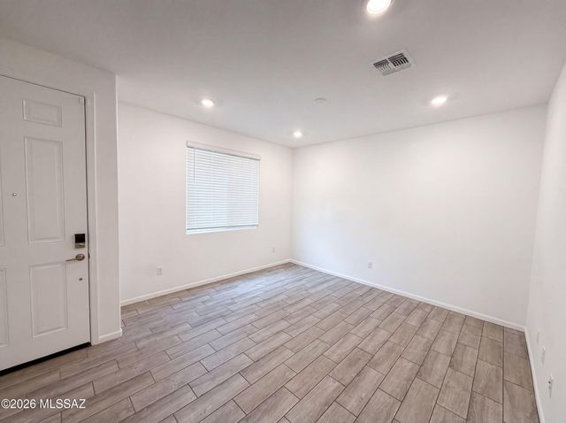 7904 S Bonanza Park Drive, Tucson, AZ 85747