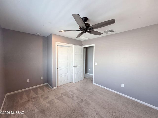 7904 S Bonanza Park Drive, Tucson, AZ 85747