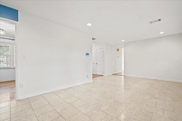 16 Starsdale Circle, Greenville, SC 29609