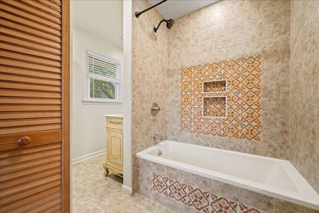 16 Starsdale Circle, Greenville, SC 29609