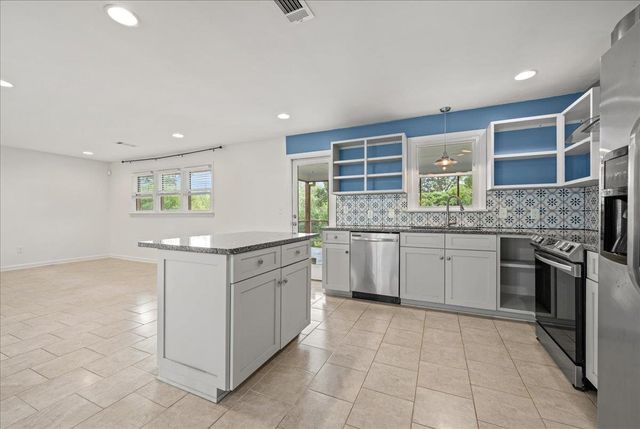 16 Starsdale Circle, Greenville, SC 29609