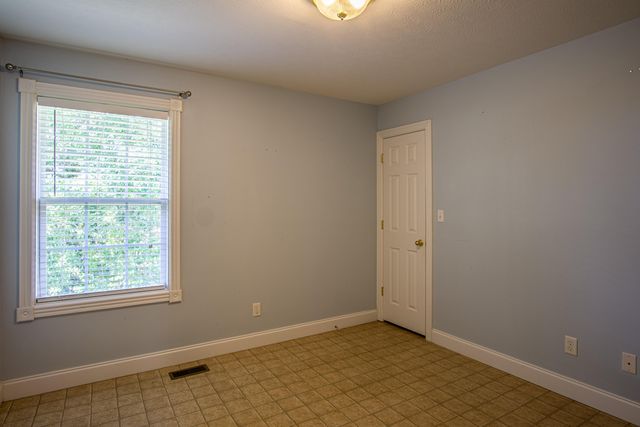 1610 KY-3091, Somerset, KY 42503