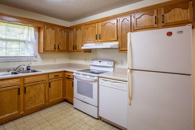 1610 KY-3091, Somerset, KY 42503