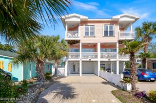 121 N 4th Avenue A, Kure Beach, NC 28449