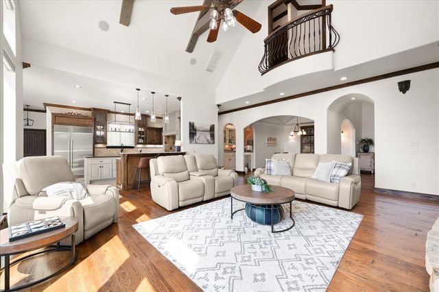 408 Oak Summit Road, Edmond, OK 73025