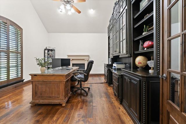 408 Oak Summit Road, Edmond, OK 73025