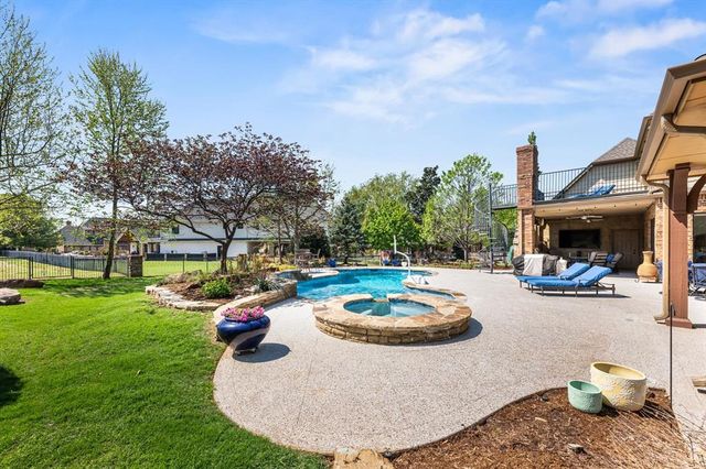 408 Oak Summit Road, Edmond, OK 73025