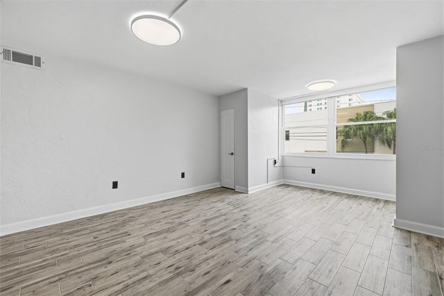 841 4TH AVENUE N 27, St Petersburg, FL 33701