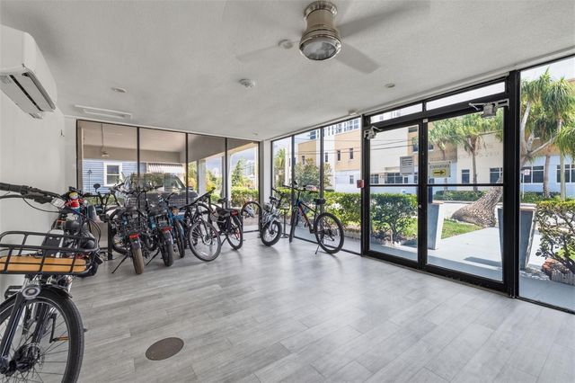 841 4TH AVENUE N 27, St Petersburg, FL 33701