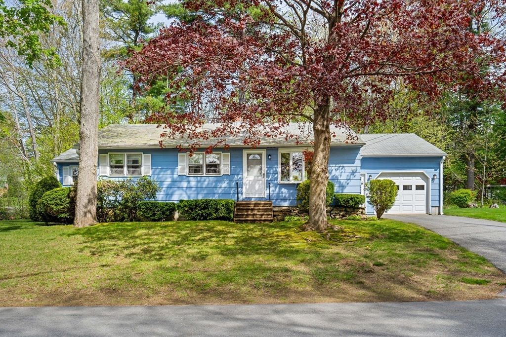 157 Eastwood Cirlce, Gardner, MA 01440