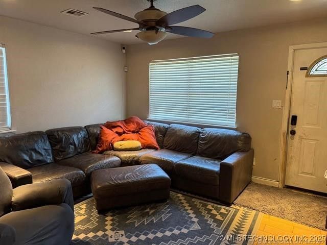 303 W Haynie Avenue, Calera, OK 74730