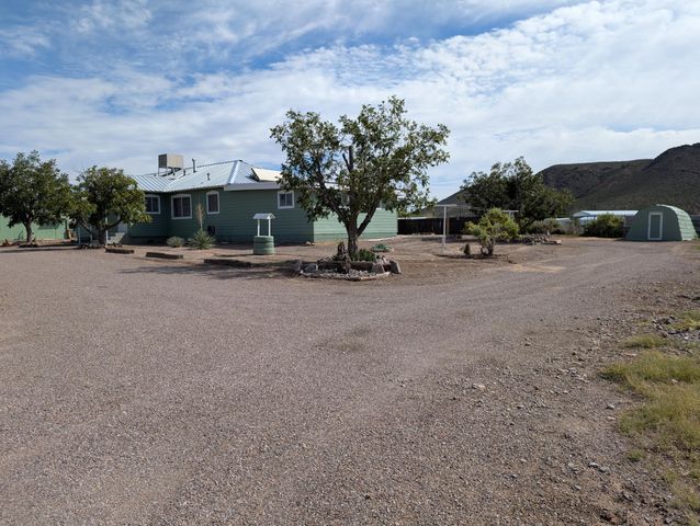 417 Charlie's Lane, Truth Or Consequences, NM 87901