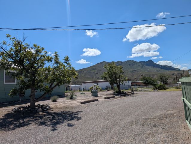 417 Charlie's Lane, Truth Or Consequences, NM 87901
