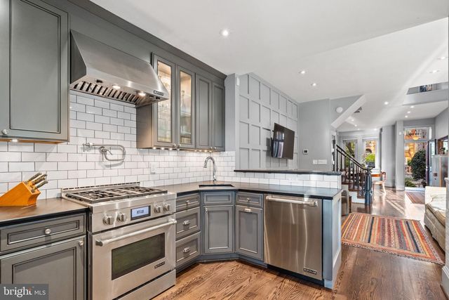 1820 16TH ST NW, Washington, DC 20009