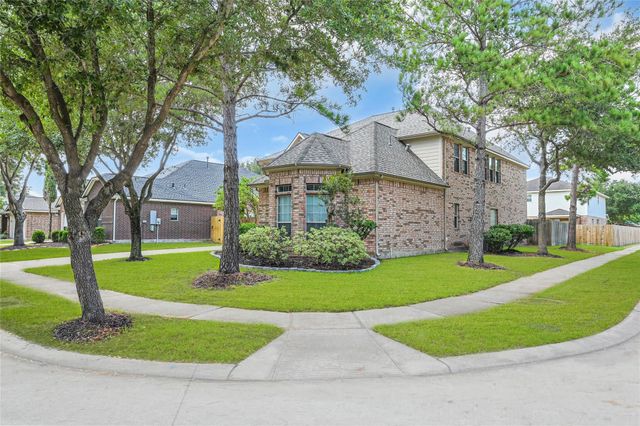 16731 Mallory Bridge Drive, Houston, TX 77095