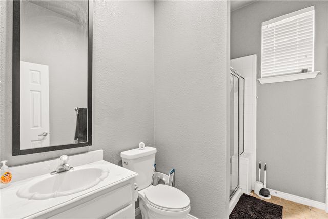 5916 Edgewood Drive, Mckinney, TX 75072