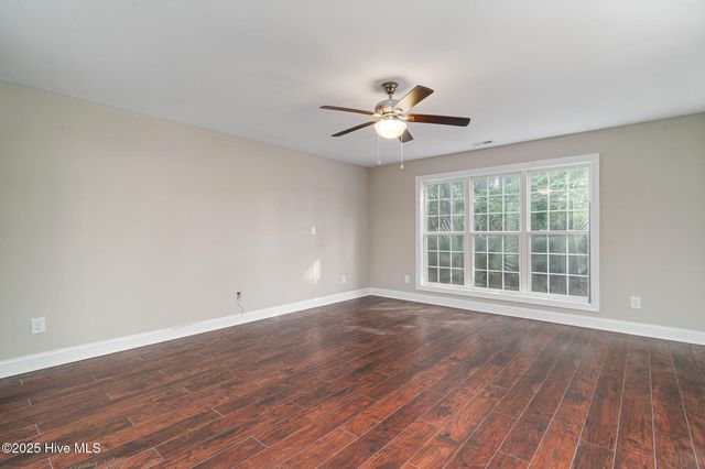 144 Candlewood Drive, Wallace, NC 28466