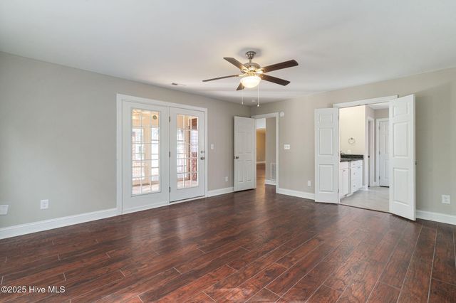 144 Candlewood Drive, Wallace, NC 28466