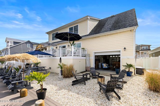 36 Jennie Drive, Manahawkin, NJ 08050