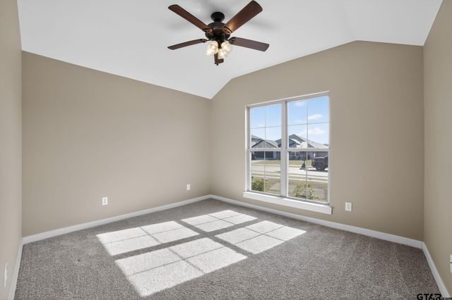 16217 Ridgeview Ln, Lindale, TX 75771