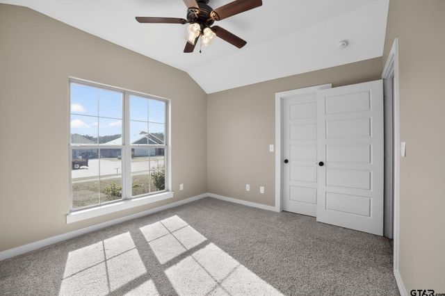 16217 Ridgeview Ln, Lindale, TX 75771