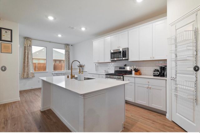 221 Ardsley Lane, Princeton, TX 75407