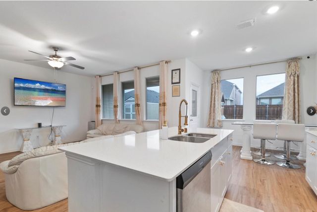 221 Ardsley Lane, Princeton, TX 75407