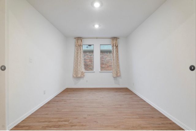 221 Ardsley Lane, Princeton, TX 75407