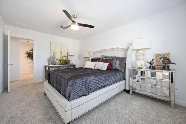 3222 Summercrisp Hollow Lane, Pearland, TX 77581