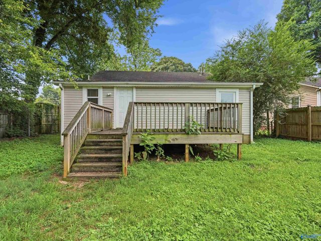 2906 6th Avenue SW, Huntsville, AL 35805