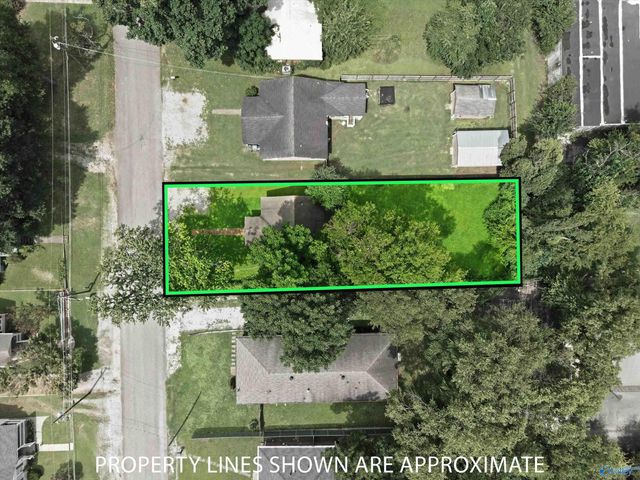 2906 6th Avenue SW, Huntsville, AL 35805