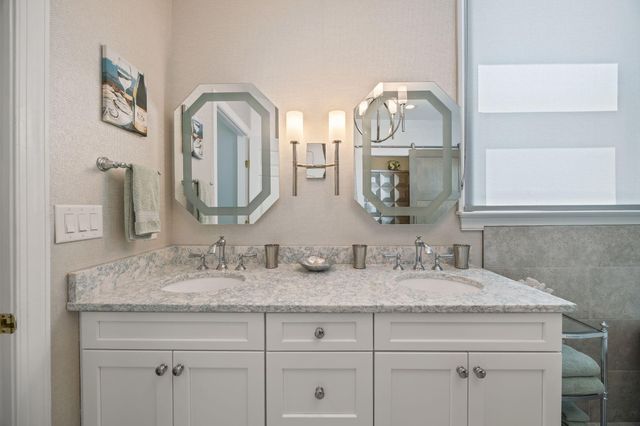 2 Wharfside Street 5e, Charleston, SC 29401