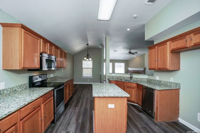 229 Rio Vista, Cibolo, TX 78108