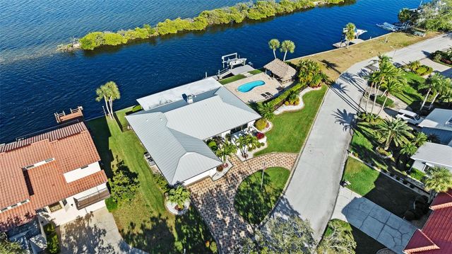 5791 WESTSHORE DRIVE, New Port Richey, FL 34652