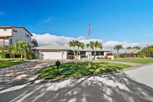 5791 WESTSHORE DRIVE, New Port Richey, FL 34652