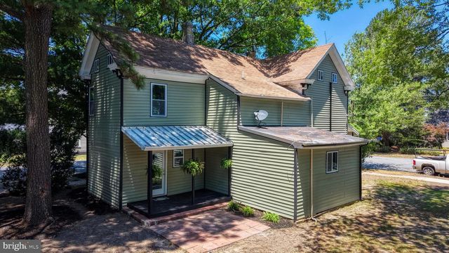 14 E SEWELL ST, Felton, DE 19943