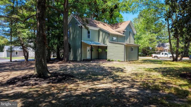 14 E SEWELL ST, Felton, DE 19943