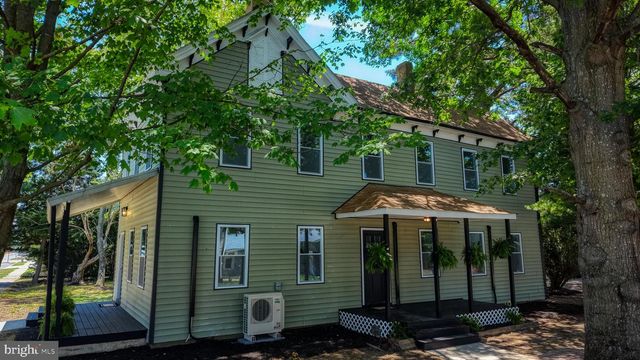 14 E SEWELL ST, Felton, DE 19943