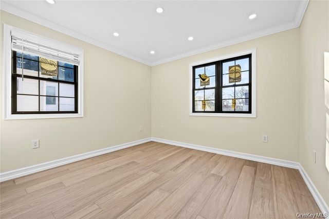 7662 174th Street, Fresh Meadows, NY 11366