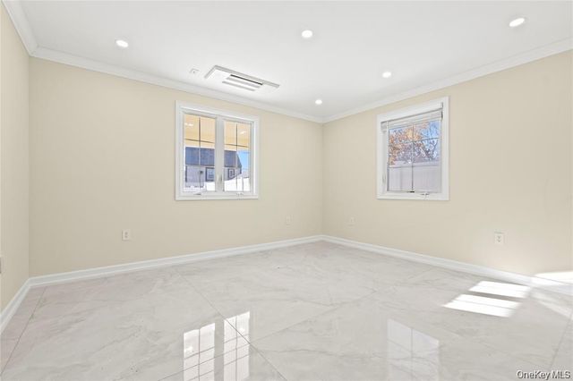 7662 174th Street, Fresh Meadows, NY 11366